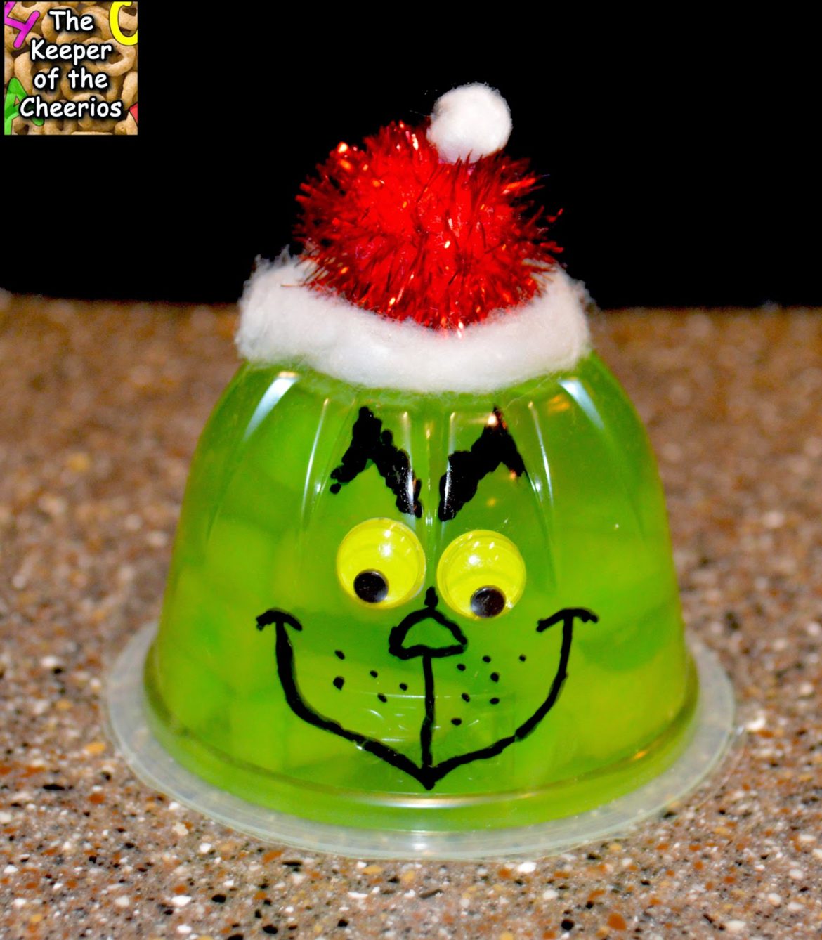 How to Make Grinch Jello Cups for Kids - Onion Rings & Things