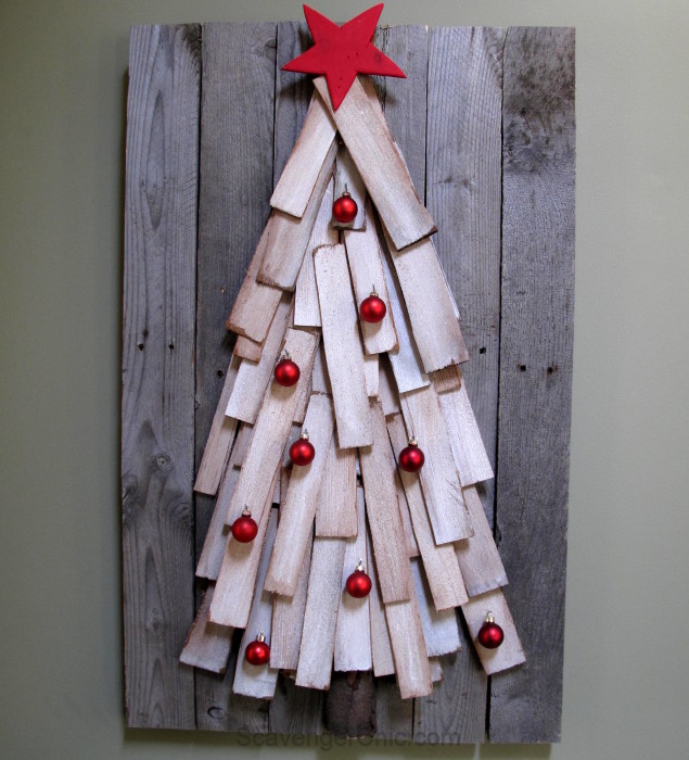 Christmas Reclaimed Pallet Wood Ideas - The Keeper of the Cheerios