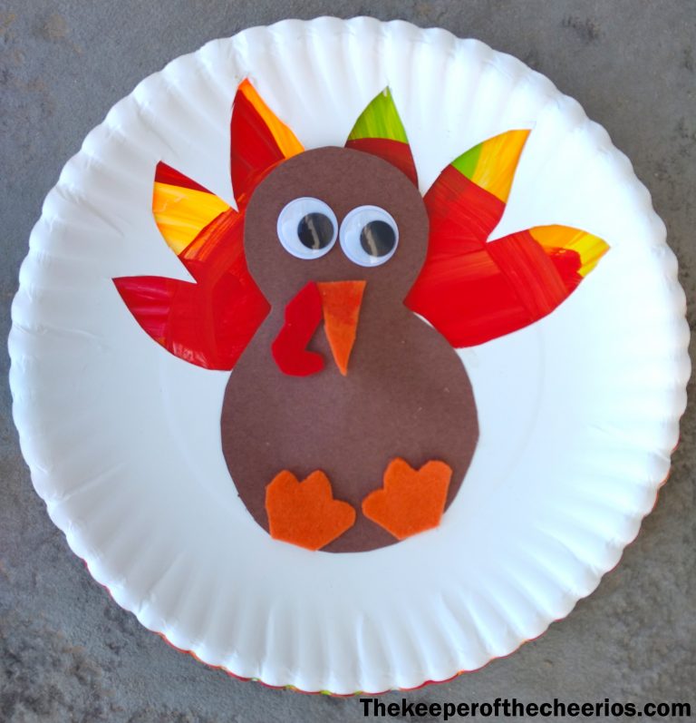 Spinning Paper Plate Turkeys - The Keeper of the Cheerios