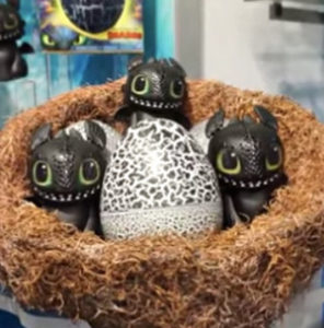 Hatchimal Toothless 'How To Train Your Dragon' - The Keeper of the Cheerios