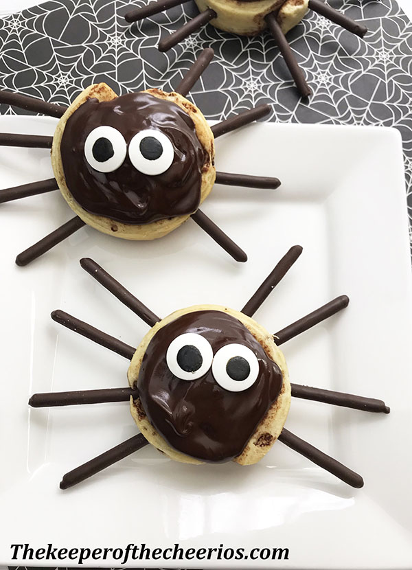 Cinnamon Roll Spiders - The Keeper of the Cheerios