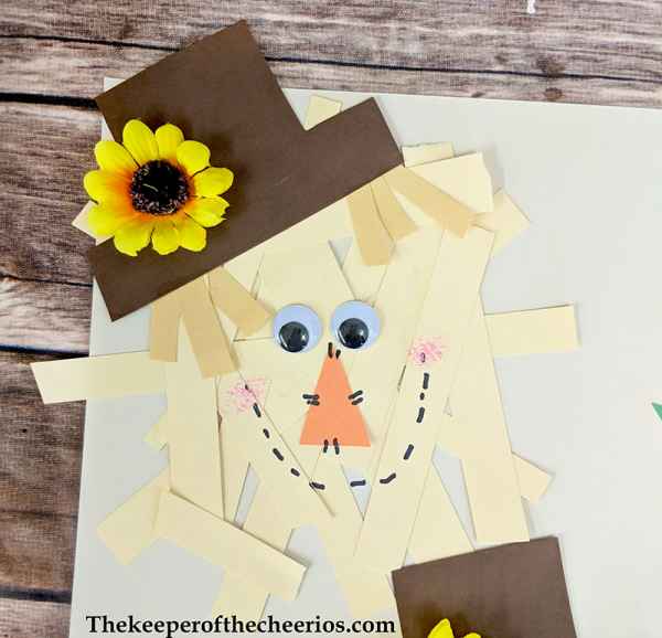 Paper Strip Fall Craft - The Keeper of the Cheerios