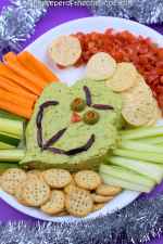 Grinch Guacamole Dip - The Keeper of the Cheerios