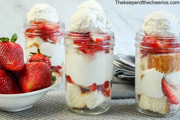 Strawberry Shortcake in a Jar - The Keeper of the Cheerios