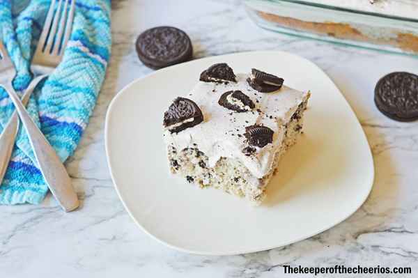 Cookies And Cream Poke Cake - The Keeper Of The Cheerios