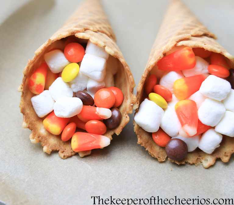 Fall Campfire Cones - The Keeper of the Cheerios